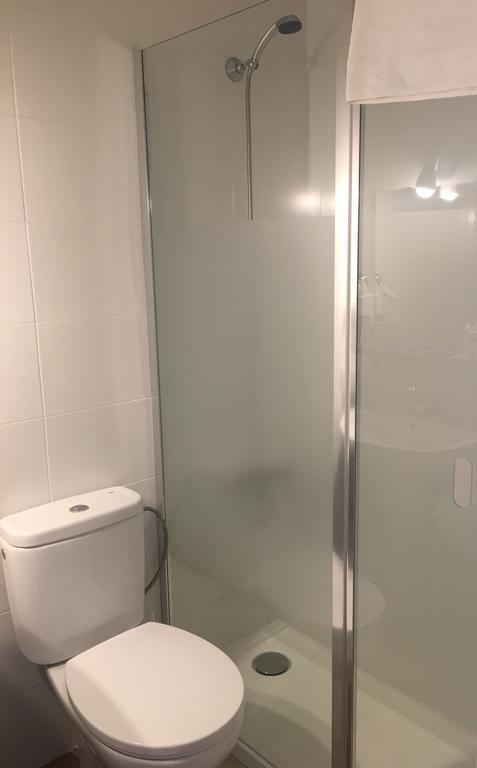 Hostal Jomarijo Фуэнхирола Экстерьер фото